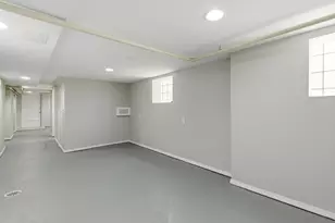 7243 S Wood St, Chicago, IL 60636 - Photo 21