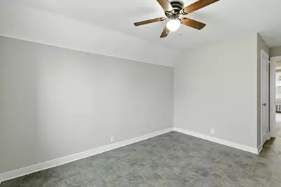 7243 S Wood Street, Chicago, IL 60636 - Photo 17