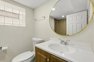 7243 S Wood St, Chicago, IL 60636 - Photo 25