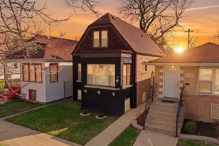 7243 S Wood St, Chicago, IL 60636 - Photo 1