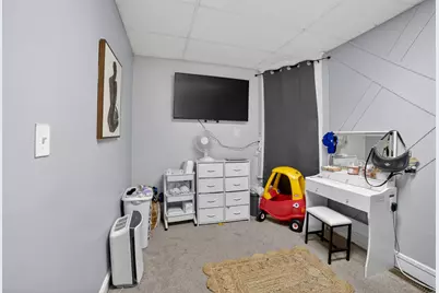 917 N Cicero Avenue, Chicago, IL 60651 - Photo 11