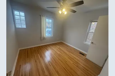 3522 S 59th Avenue, Cicero, IL 60804 - Photo 3