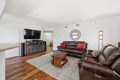 [Address not provided], Elk Grove Village, IL 60007 - Photo 5