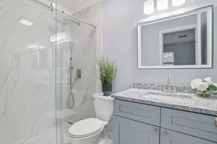 359 Glen Leven Ct, Schaumburg, IL 60194 - Photo 17