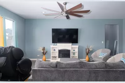 303 Owen Court, Oswego, IL 60543 - Photo 9