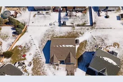 303 Owen Court, Oswego, IL 60543 - Photo 35