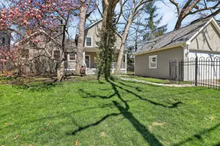 210 Woodward Ave, Geneva, IL 60134 - Photo 17