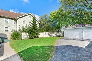 875 S York St, Elmhurst, IL 60126 - Photo 19