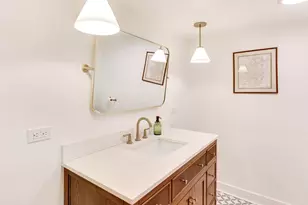 944 N Ridgeland Ave, Oak Park, IL 60302 - Photo 27