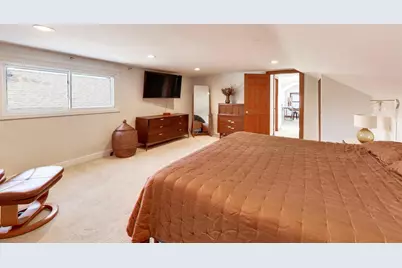 944 N Ridgeland Avenue, Oak Park, IL 60302 - Photo 21