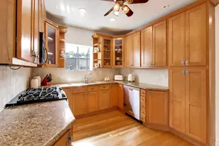 944 N Ridgeland Ave, Oak Park, IL 60302 - Photo 9