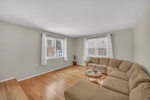 1129 N Cumberland Circle, McHenry, IL 60050 - Photo 7