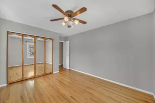 1129 N Cumberland Circle, McHenry, IL 60050 - Photo 19