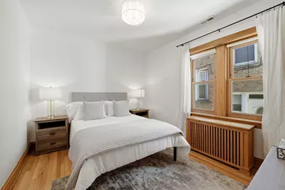 5021 W Berenice Avenue, Chicago, IL 60641 - Photo 13