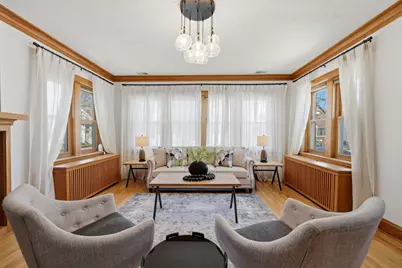 5021 W Berenice Avenue, Chicago, IL 60641 - Photo 3