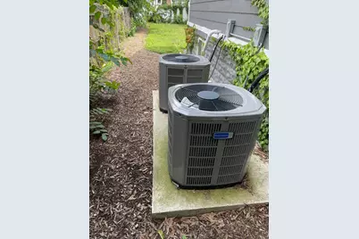 907 Glenwood Avenue, Joliet, IL 60435 - Photo 25