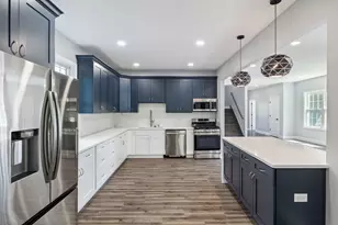 907 Glenwood Ave, Joliet, IL 60435 - Photo 7