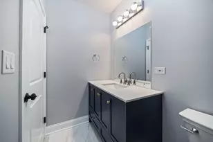 907 Glenwood Ave, Joliet, IL 60435 - Photo 15