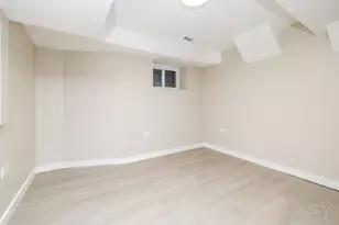 6129 N Ravenswood Ave, Chicago, IL 60660 - Photo 13