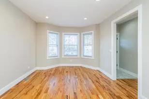 6129 N Ravenswood Ave, Chicago, IL 60660 - Photo 3