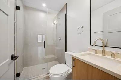 1333 W Estes Avenue #1A, Chicago, IL 60626 - Photo 11