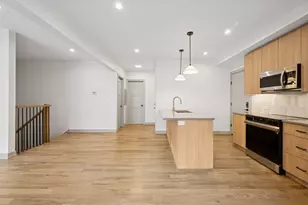 1333 W Estes Ave, Chicago, IL 60626 - Photo 7