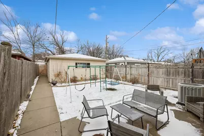 6530 N Oliphant Avenue, Chicago, IL 60631 - Photo 17