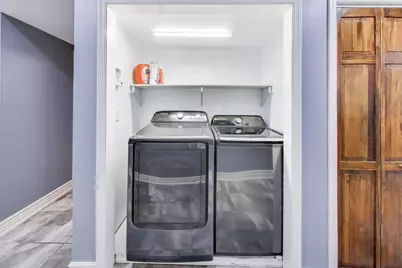 2314 W Farwell Avenue #GW, Chicago, IL 60645 - Photo 15