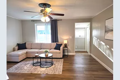 174 N Elm Street, Herscher, IL 60941 - Photo 3