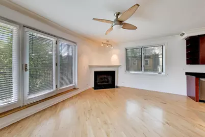 815 N Marshfield Avenue #204, Chicago, IL 60622 - Photo 3