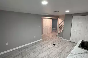 11339 S Ave M Ave, Chicago, IL 60617 - Photo 7