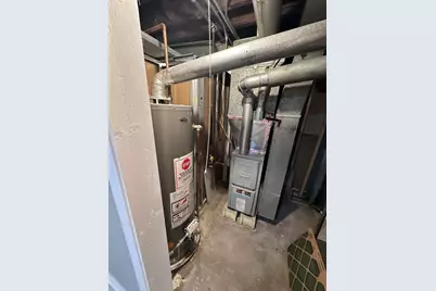 11339 S Avenue M Avenue, Chicago, IL 60617 - Photo 13