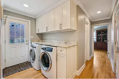 629 Courtland Circle, Western Springs, IL 60558 - Photo 17