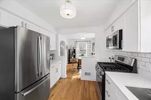 1226 Highridge Pkwy, Westchester, IL 60154 - Photo 11