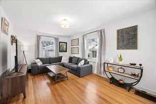 1226 Highridge Pkwy, Westchester, IL 60154 - Photo 3