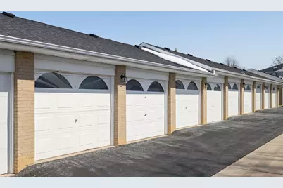 462 S President Street #302, Carol Stream, IL 60188 - Photo 17