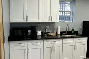 2445 W 71st St, Chicago, IL 60629 - Photo 19