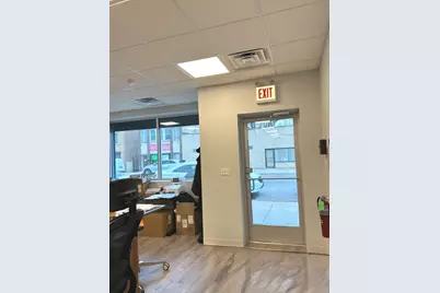 2445 W 71st Street, Chicago, IL 60629 - Photo 3