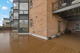 222 S Racine Ave, Chicago, IL 60607 - Photo 17