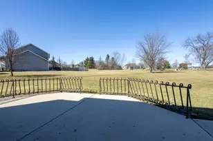 2658 E Royal Ridge Dr, Crete, IL 60417 - Photo 65
