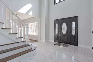 2658 E Royal Ridge Dr, Crete, IL 60417 - Photo 9