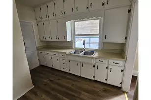 409 E 5th St, Rock Falls, IL 61071 - Photo 3