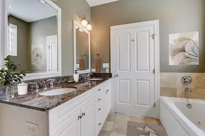 819 Foster Street #3N, Evanston, IL 60201 - Photo 9