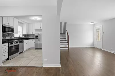 5500 W 83rd Place, Burbank, IL 60459 - Photo 7