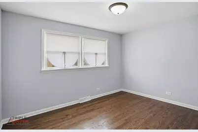 5500 W 83rd Place, Burbank, IL 60459 - Photo 17