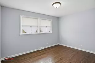 5500 W 83rd Pl, Burbank, IL 60459 - Photo 17
