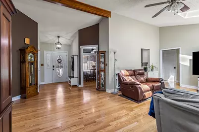 914 Somerset Acres, New Lenox, IL 60451 - Photo 3