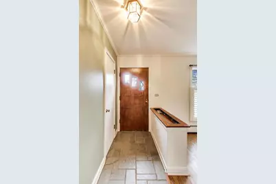 621 E Grove Street, Arlington Heights, IL 60005 - Photo 11