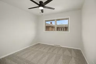 18263 Greenbay Ave, Lansing, IL 60438 - Photo 13