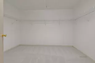 279 Brunswick Dr, Buffalo Grove, IL 60089 - Photo 21